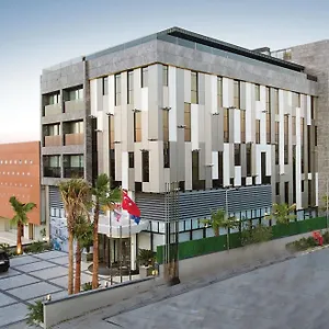 mia-city-hotel.hotelsofizmir.com/